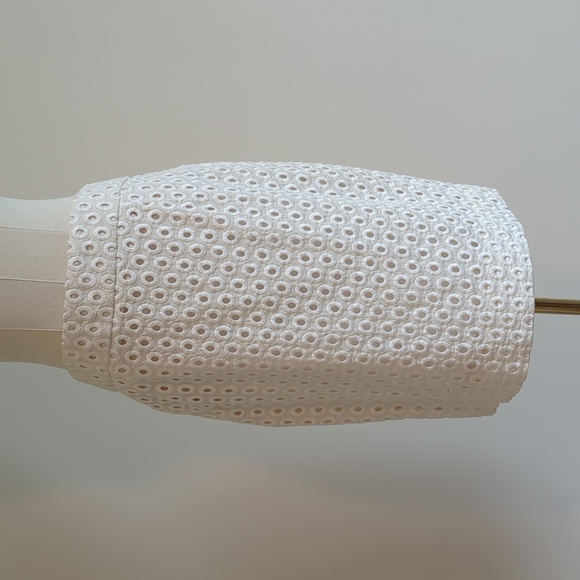 JCrew size 6 white skirt with circle embroidery - Picture 2 of 6